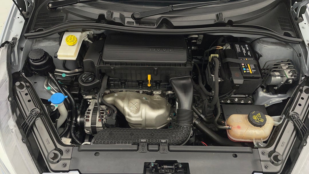 Open Bonnet (Engine)