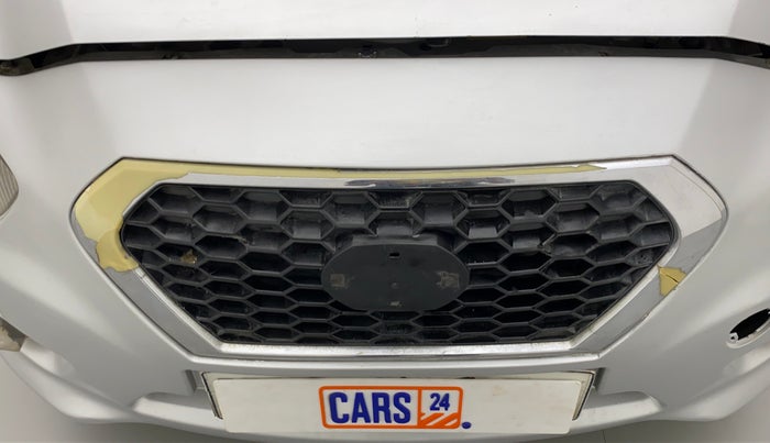 2014 Datsun Go T, Petrol, Manual, 65,039 km, Front bumper - Chrome strip damage