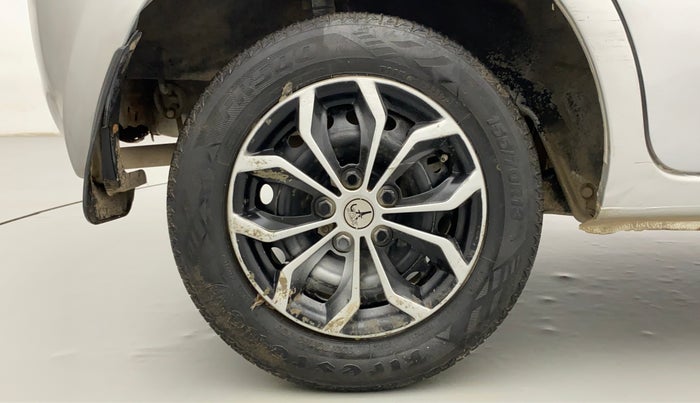2014 Datsun Go T, Petrol, Manual, 65,039 km, Right Rear Wheel