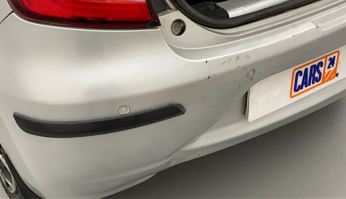 2014 Datsun Go T, Petrol, Manual, 65,039 km, Rear bumper - Minor scratches