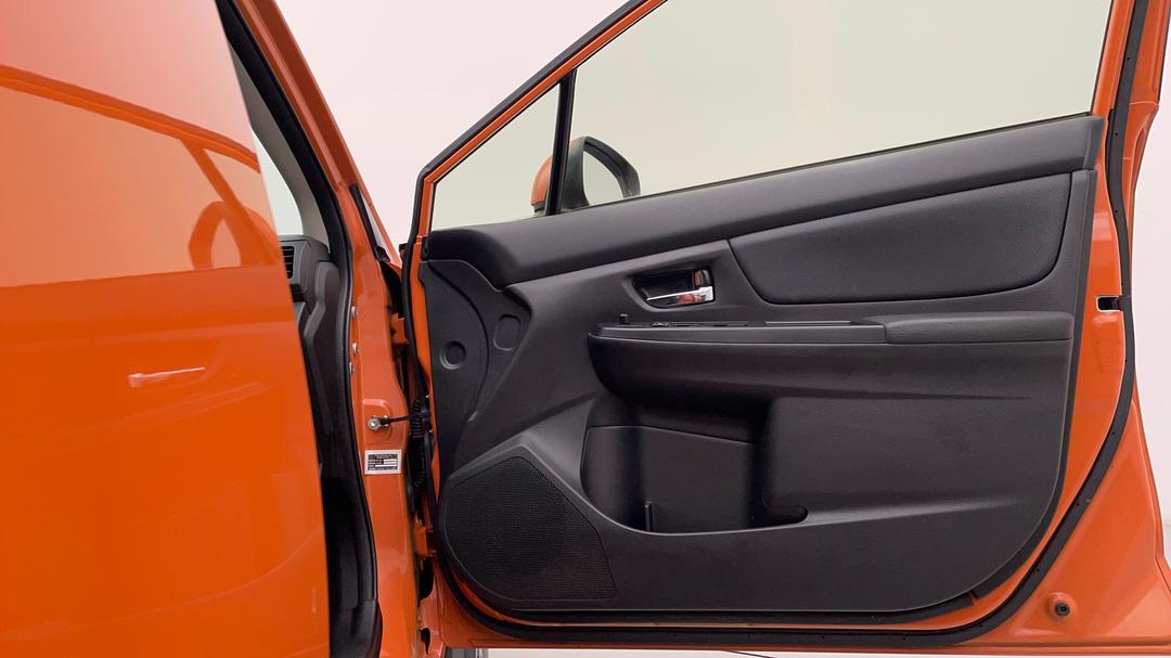 2013 Subaru XV 2.0i-s, Automatic, 134076 km, Speaker View