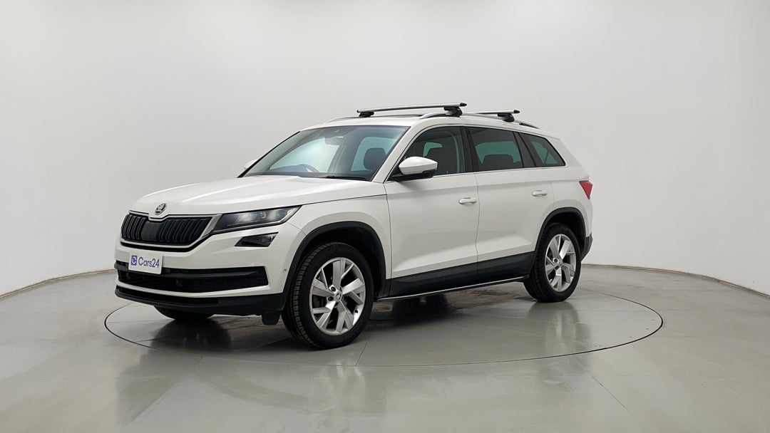 Left Front Diagonal (45- Degree) View