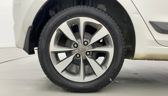 2015 Hyundai Elite i20 SPORTZ 1.2, Petrol, Manual, 43,071 km, Right Rear Wheel