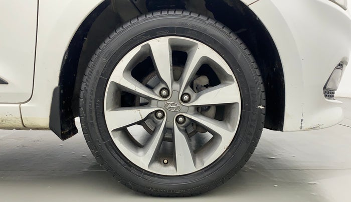 2015 Hyundai Elite i20 SPORTZ 1.2, Petrol, Manual, 43,071 km, Right Front Wheel