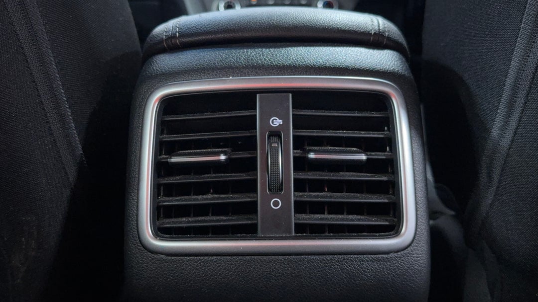 Rear A/C Vent