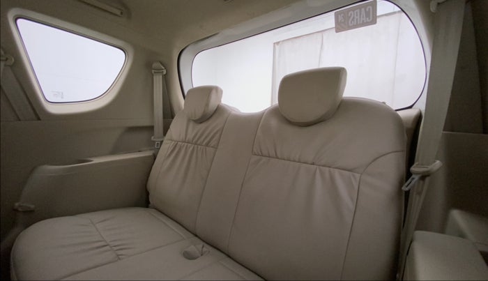 2014 Maruti Ertiga VDI, Diesel, Manual, 99,558 km, Third Seat Row ( optional )