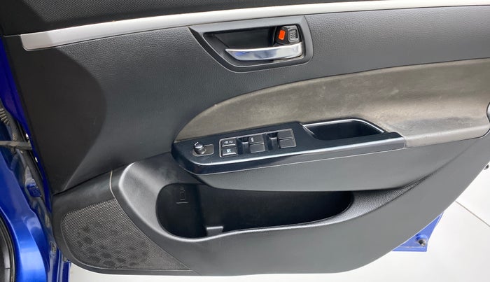 2012 Maruti Swift VDI, Diesel, Manual, 1,16,409 km, Driver Side Door Panels Control