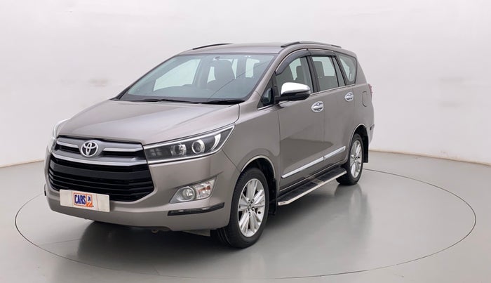 2017 Toyota Innova Crysta 2.8 ZX AT 7 STR, Diesel, Automatic, 33,454 km, Left Front Diagonal