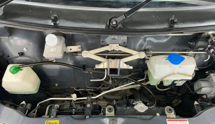 2019 Maruti Eeco 5 STR WITH AC PLUSHTR, Petrol, Manual, 19,089 km, Engine Bonet View
