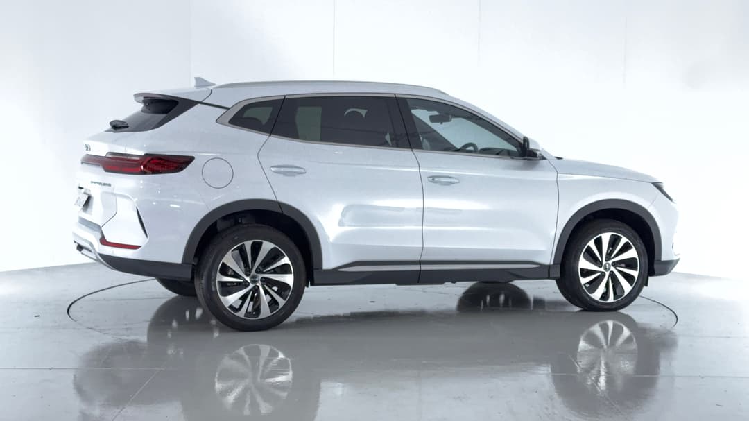 2025 Byd Sealion 6 Essential, Automatic, 27441 km, Right Back Diagonal (45- Degree) View