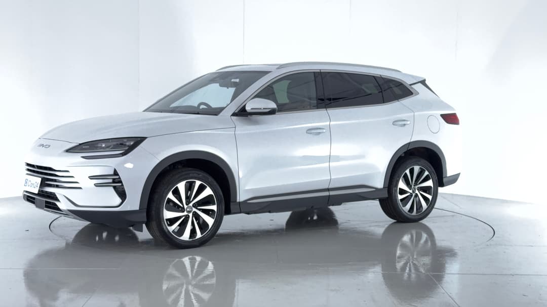 2025 Byd Sealion 6 Essential, Automatic, 27441 km, Left Front Diagonal (45- Degree) View