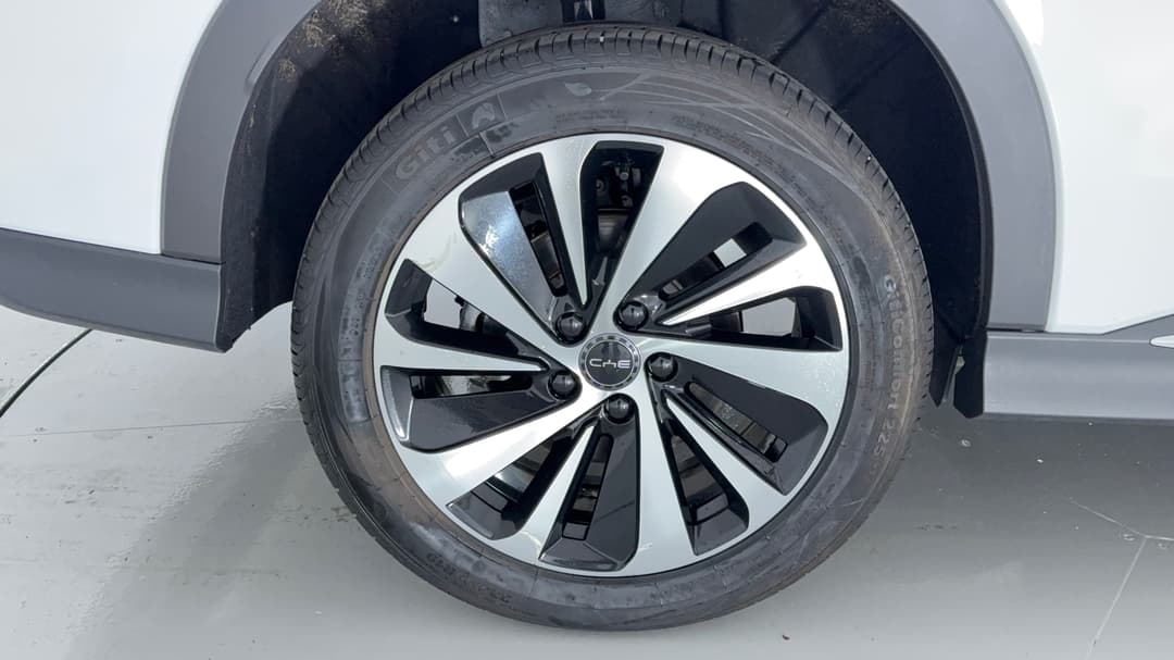 2025 Byd Sealion 6 Essential, Automatic, 27441 km, Right Rear Wheel