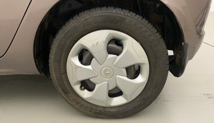 2018 Tata Tiago XZ PETROL, Petrol, Manual, 90,317 km, Left Rear Wheel