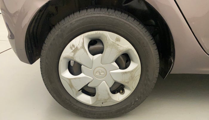 2018 Tata Tiago XZ PETROL, Petrol, Manual, 90,317 km, Right Rear Wheel