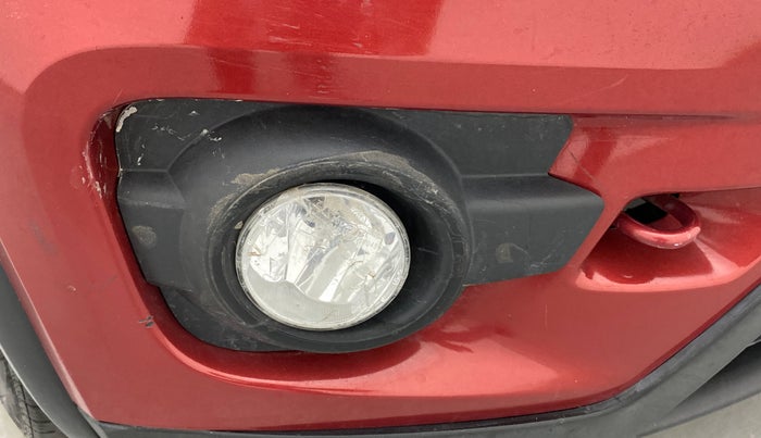 2018 Renault Kwid RXT 1.0 AMT (O), Petrol, Automatic, 48,812 km, Right fog light - Fog Light cover missing