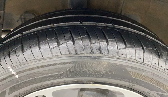 2019 Hyundai Grand i10 ASTA 1.2 VTVT, Petrol, Manual, 14,955 km, Right Rear Tyre Tread