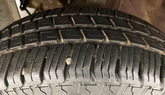 2014 Datsun Go T, Petrol, Manual, 49,519 km, Left Front Tyre Tread