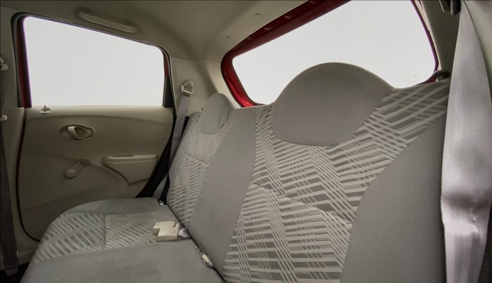 2014 Datsun Go T, Petrol, Manual, 49,519 km, Right Side Rear Door Cabin