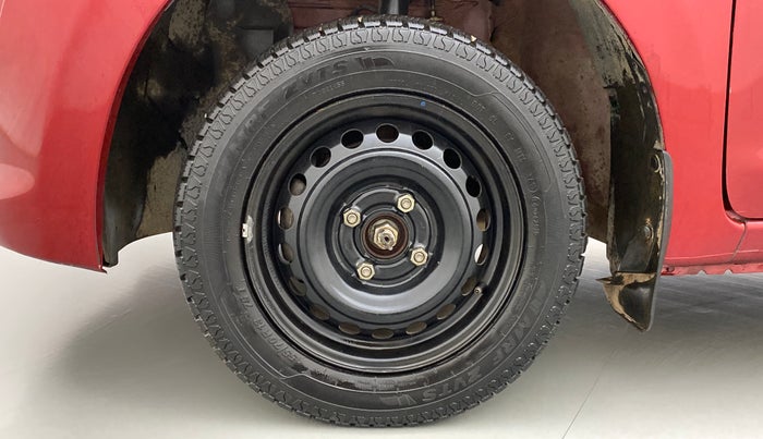 2014 Datsun Go T, Petrol, Manual, 49,519 km, Left Front Wheel