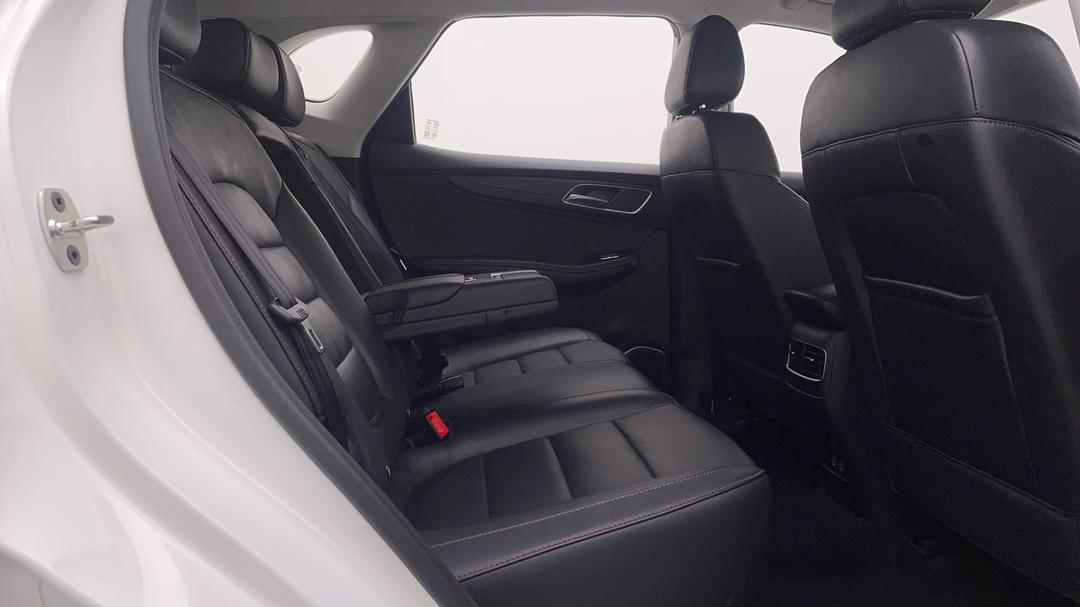 2022 MG HS Excite, Automatic, 25238 km, Right Side Rear Door Cabin View
