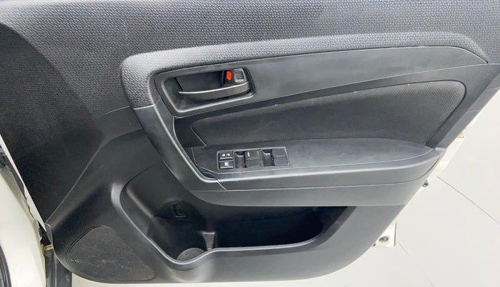 2018 Maruti Vitara Brezza VDI, Diesel, Manual, 55,493 km, Driver Side Door Panels Control