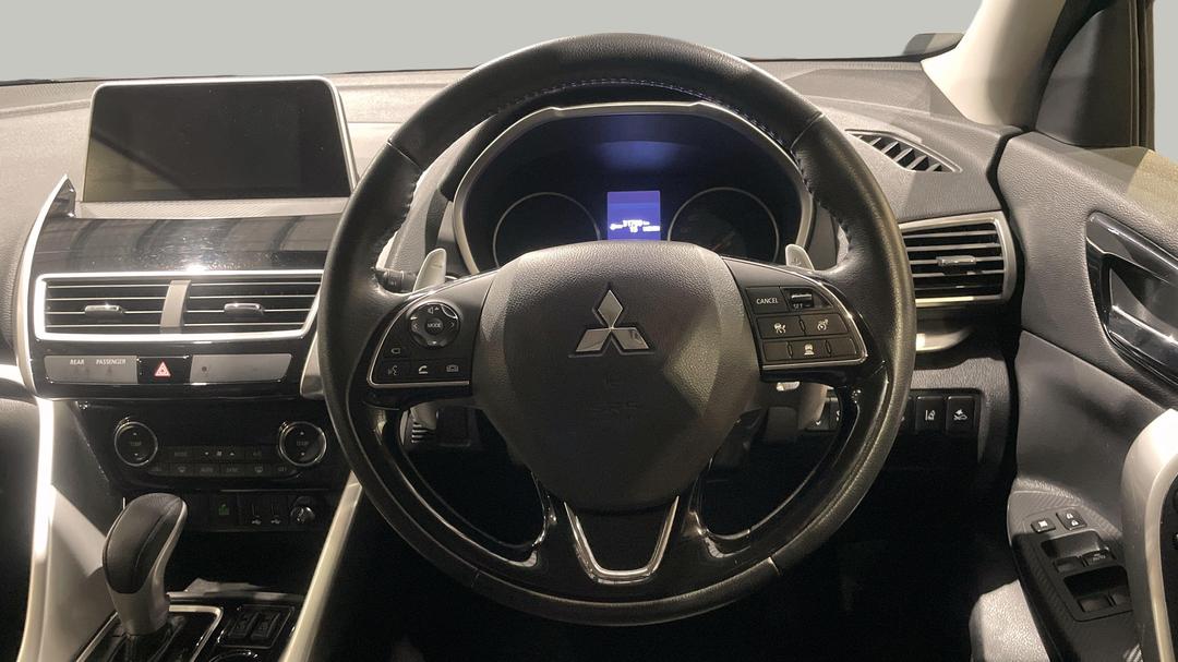 2018 Mitsubishi Eclipse Cross Exceed (2WD), Automatic, 70324 km, Steering Wheel Close-up