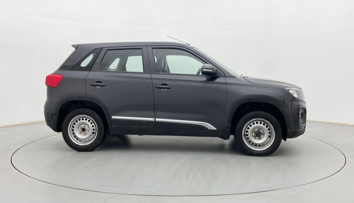 2021 Maruti Vitara Brezza LXI, Petrol, Manual, 45,332 km, Right Side View