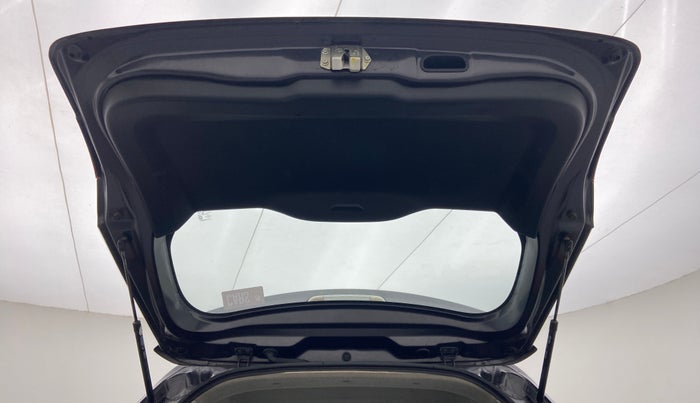 2021 Maruti Vitara Brezza LXI, Petrol, Manual, 45,332 km, Boot Door Open