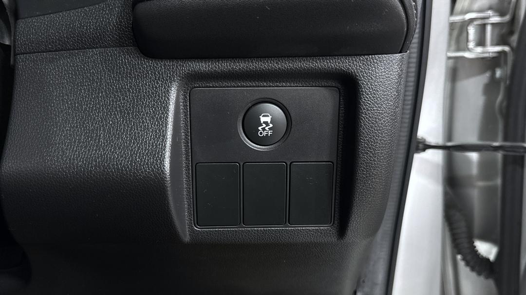 2015 Honda HR-V Vti-s, Automatic, 123325 km, Utility Switches/Buttons
