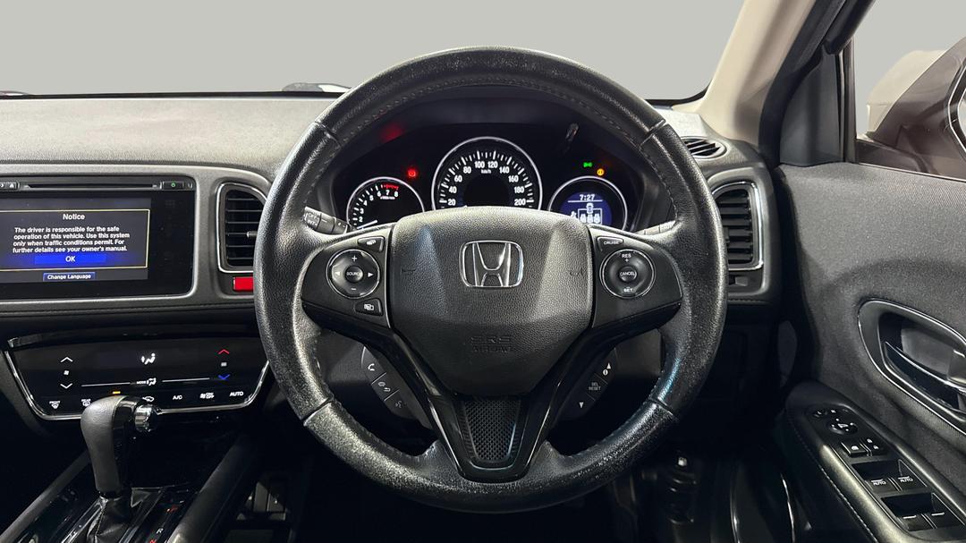 2015 Honda HR-V Vti-s, Automatic, 123325 km, Steering Wheel Close-up