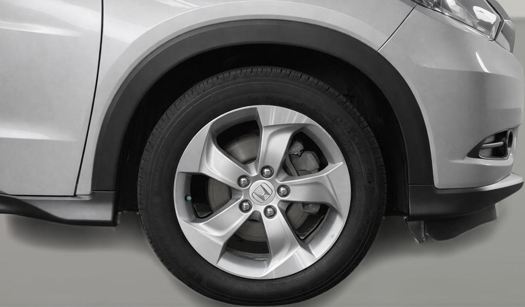 2015 Honda HR-V Vti-s, Automatic, 123325 km, Right Front Wheel