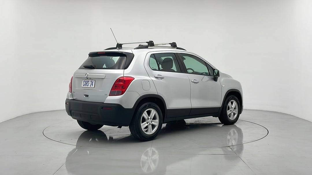 Right Back Diagonal (45- Degree) View