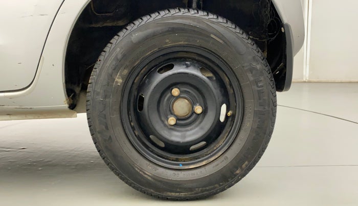 2017 Datsun Redi Go T (O), Petrol, Manual, 77,062 km, Left Rear Wheel