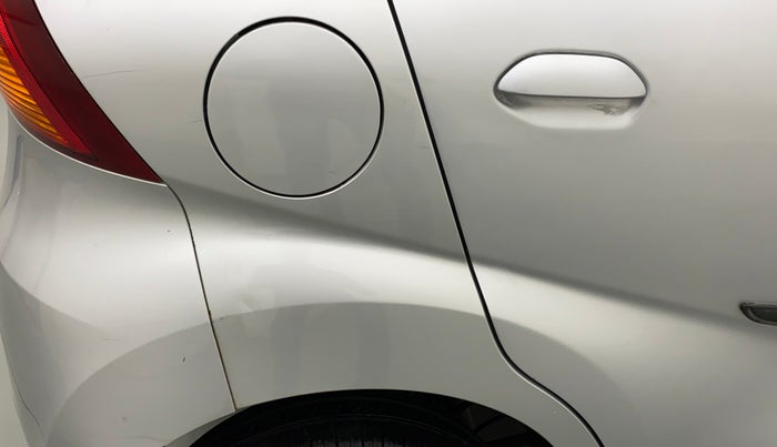 2017 Datsun Redi Go T (O), Petrol, Manual, 77,062 km, Right quarter panel - Slightly dented