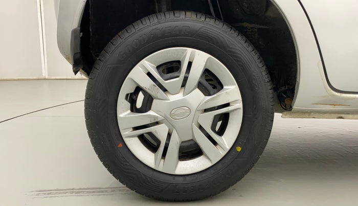 2017 Datsun Redi Go T (O), Petrol, Manual, 77,062 km, Right Rear Wheel