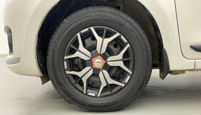 2019 Maruti Dzire VDI, Diesel, Manual, 84,217 km, Left Front Wheel