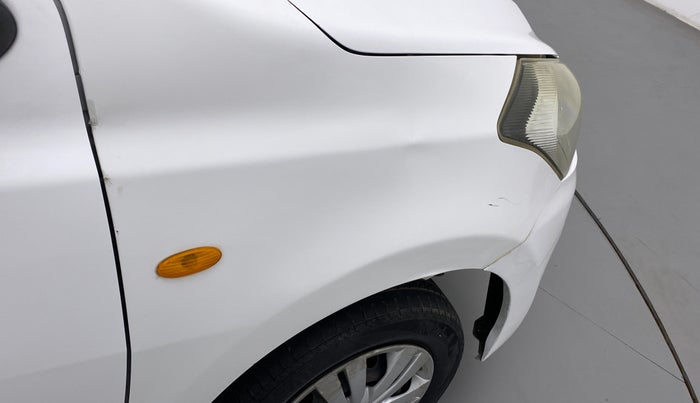 2014 Datsun Go T, Petrol, Manual, 60,785 km, Right fender - Minor scratches