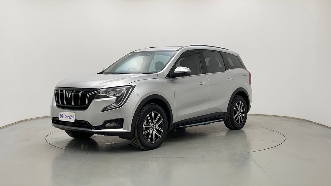 Left Front Diagonal (45- Degree) View