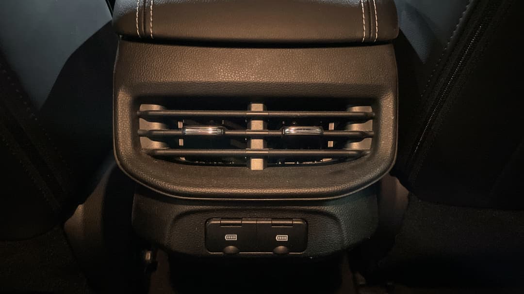 2023 GWM Haval H6 Lux, Automatic, 37428 km, Rear A/C Vent