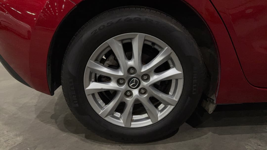2015 Mazda 3 Maxx, Automatic, 125080 km, Right Rear Wheel