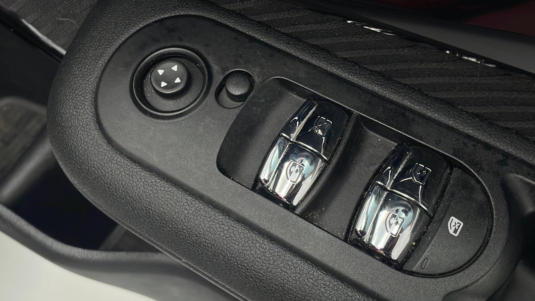 Drivers Side Door Panel Controls