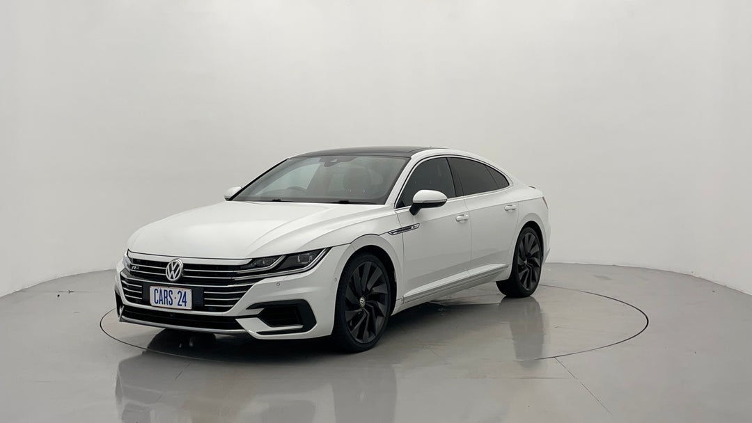 Left Front Diagonal (45- Degree) View