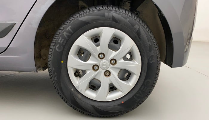 2014 Hyundai i20 SPORTZ 1.2, Petrol, Manual, 45,061 km, Left Rear Wheel