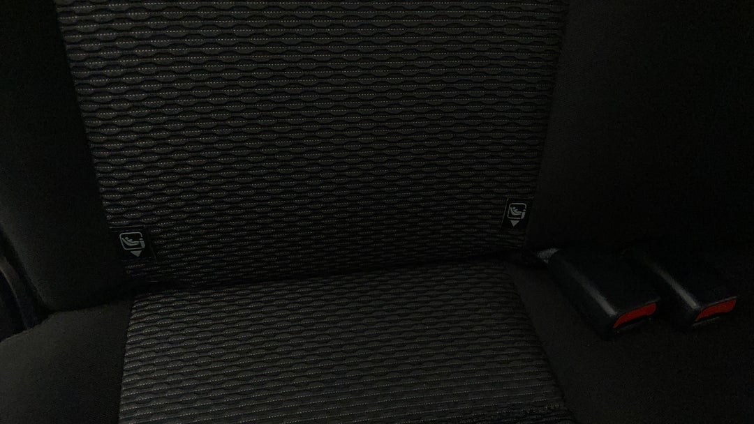 2022 Toyota Hilux Workmate Hi-rider (4x2), Manual, 62038 km, Child Seat Anchor Points