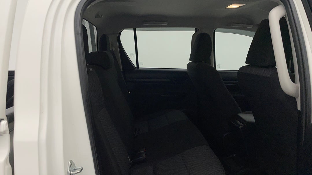2022 Toyota Hilux Workmate Hi-rider (4x2), Manual, 62038 km, Right Side Rear Door Cabin View