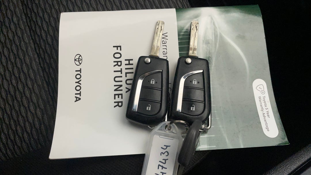 2022 Toyota Hilux Workmate Hi-rider (4x2), Manual, 62038 km, Key Close-up