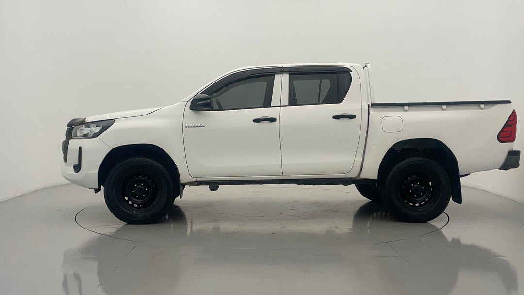 2022 Toyota Hilux Workmate Hi-rider (4x2), Manual, 62038 km, Left Side View