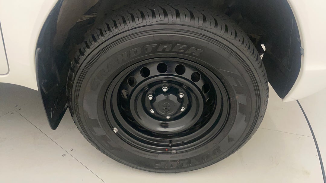 2022 Toyota Hilux Workmate Hi-rider (4x2), Manual, 62038 km, Right Front Wheel