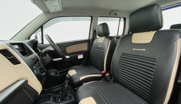 2018 Maruti Wagon R 1.0 LXI CNG, CNG, Manual, 8,962 km, Right Side Front Door Cabin