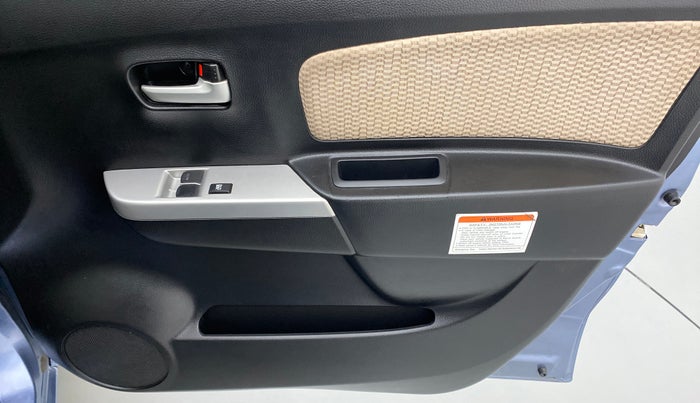 2018 Maruti Wagon R 1.0 LXI CNG, CNG, Manual, 8,962 km, Driver Side Door Panels Control